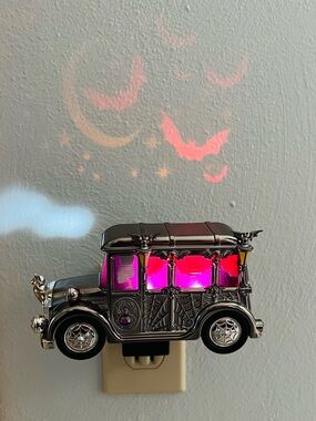 Bath & Body Works Halloween Spooky Hearse Projector Wallflower Plug